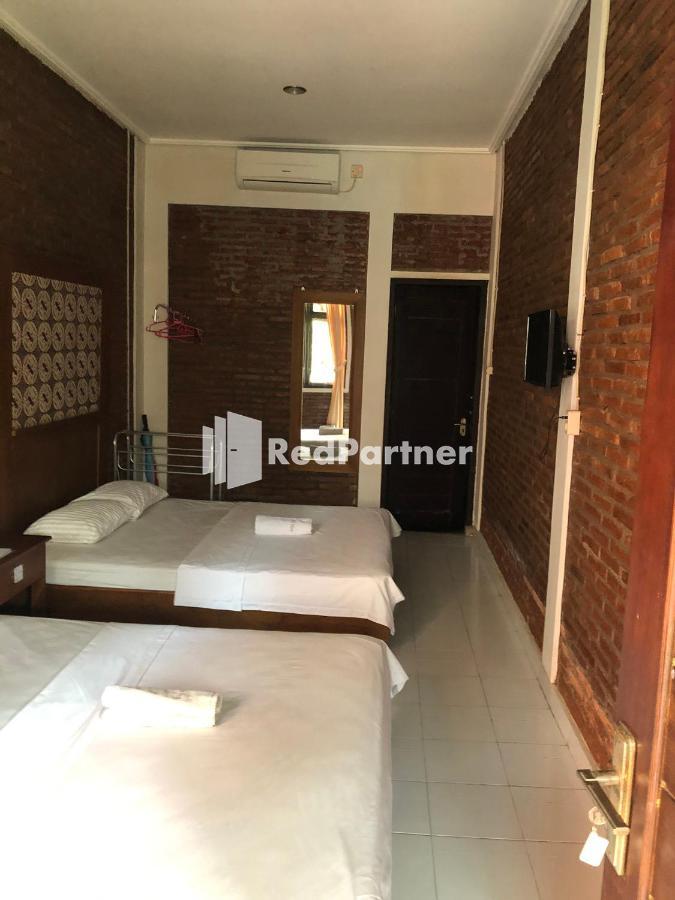 Rifka Annisa Guesthouse Syariah Redpartner Yogyakarta Kültér fotó