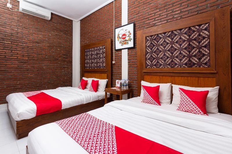 Rifka Annisa Guesthouse Syariah Redpartner Yogyakarta Kültér fotó